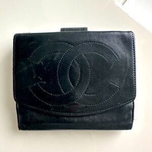 CHANEL Vintage Wallet
